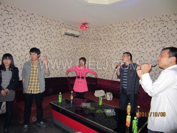 2011年10月，鄭州企鵝糧油機(jī)械有限公司--外貿(mào)部，十一國(guó)慶節(jié)團(tuán)體活動(dòng)！(圖2)