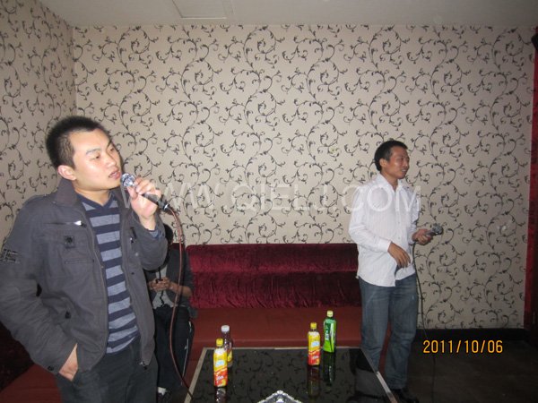2011年10月，鄭州企鵝糧油機(jī)械有限公司--外貿(mào)部，十一國(guó)慶節(jié)團(tuán)體活動(dòng)！(圖8)